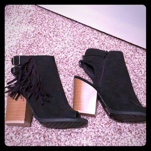 Fringe Wedges